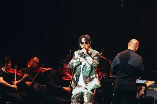 ▲金曲歌王蕭煌奇一連演唱〈感謝你愛我〉、〈好好先生〉、〈只能勇敢〉等多首膾炙人口的代表作