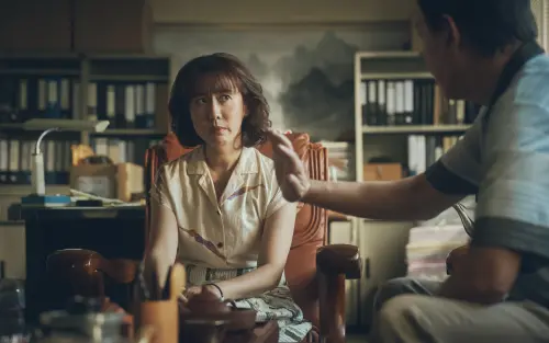 ▲張詩盈笑吐婚姻還是得「睜一隻眼閉一隻眼」。（圖／華視提供）