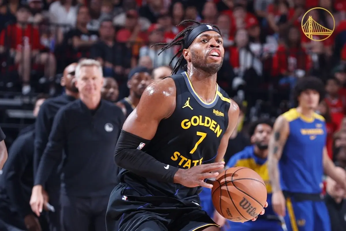 ▲前鋒Buddy Hield化身救世主，搶七大戰狂砍33分，幫助金州勇士隊晉級。這看在Klay Thompson眼哩，是否心中泛起絲絲悔意？（圖／美聯社／達志影像）