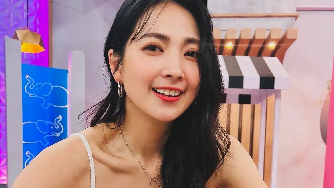 ▲阿喜（如圖）與無尊交往3年，因為她「不看對方錢財和外貌」，注重內涵，而被女星互投票選成為「必娶女人」，于美人忍不住發問：「無尊外表是有多差啊！」（圖／阿喜IG）