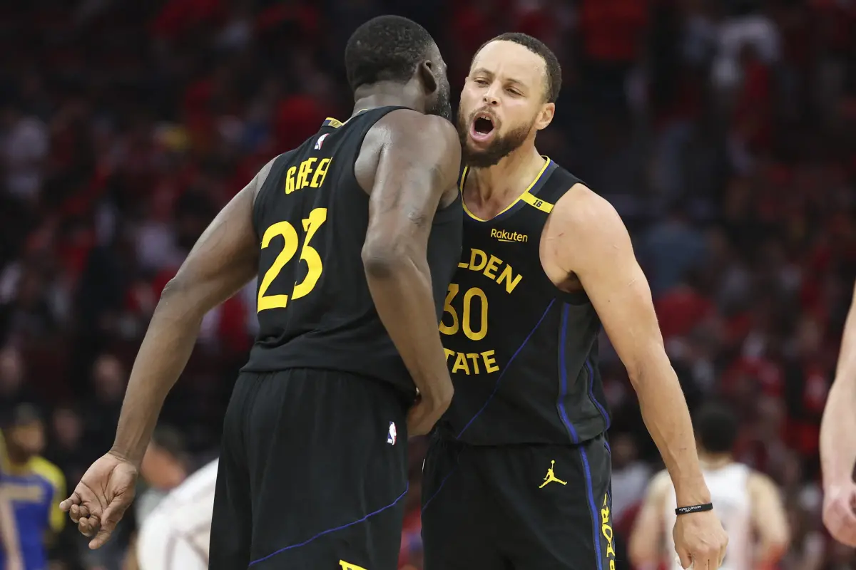 ▲NBA金州勇士「兩老」Curry、Green聯手「五殺」火箭，十年內五度淘汰休士頓，成火箭揮之不去的夢魘。。（圖／路透／達志影像）