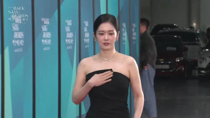 ▲張娜拉是第61屆《百想藝術大賞》的「最佳女主角」入圍者。（圖／NAVER TV）