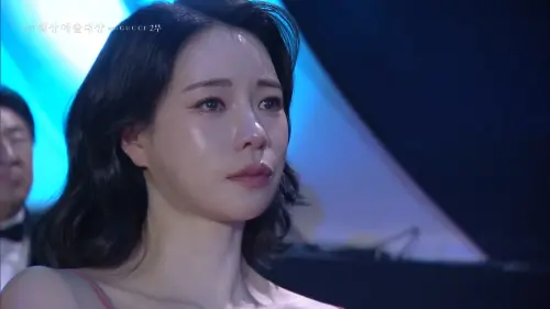 ▲▼台下藝人們都沒想到會有這段感人環節。（圖／NAVER TV）