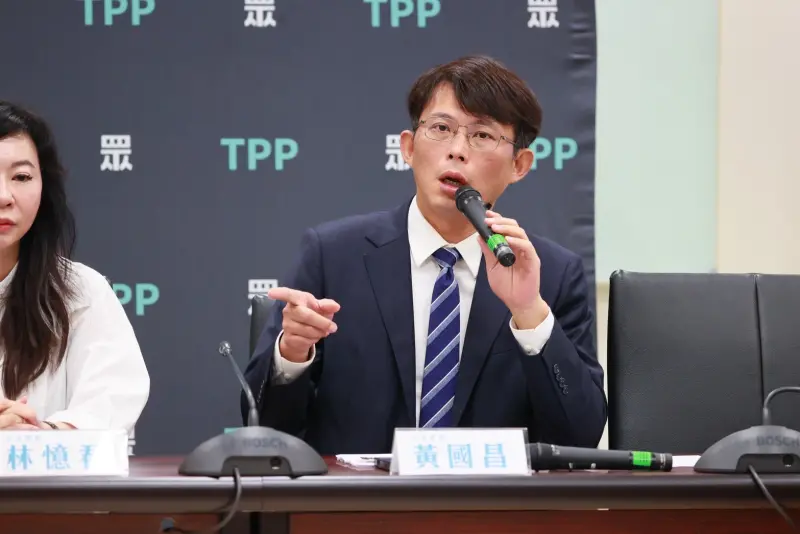 ▲對於總統賴清德批在野政治人物炒作匯率議題，民眾黨主席、立院黨團總召黃國昌表示相當震驚。（圖／民眾黨團提供，2025.05.06）