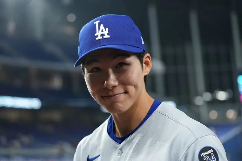 ▲韓籍內野手金慧成首次在大聯盟先發出賽，擔任第九棒、二壘手，4打數敲出2支安打、貢獻1分打點與1次盜壘，完美展現打擊與速度的雙重實力。精彩表現也讓球迷直呼：「不只是Edman的替補。」（圖／MLB官方X）