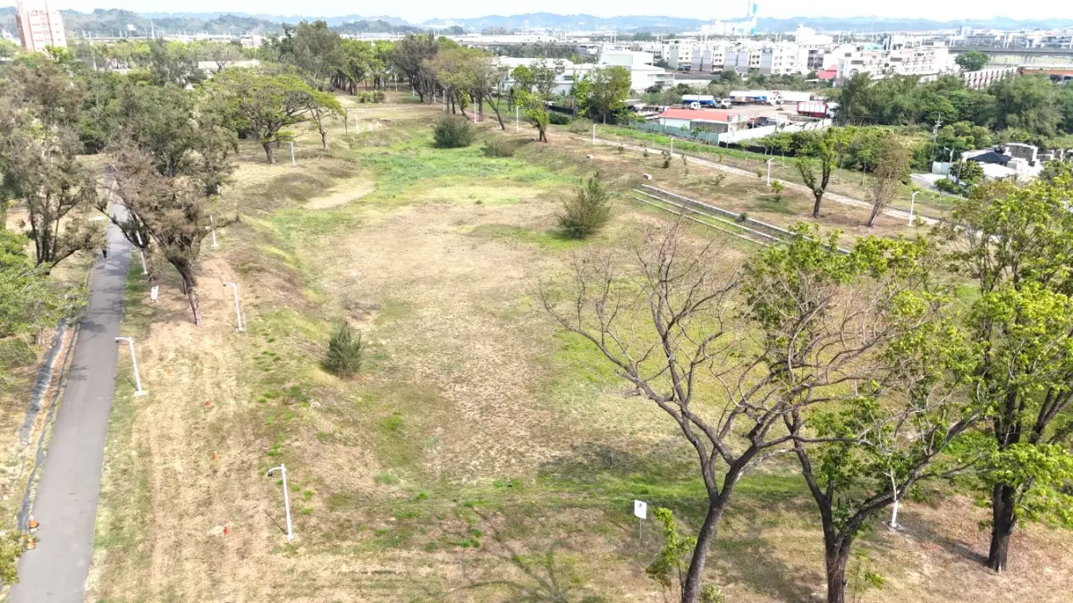 ▲高市府水利局已於4月底前完成全市17件已完工開發案之出流管制設施使用情形檢查，全市滯洪量體將可達519萬噸。（圖／高市府水利局提供）