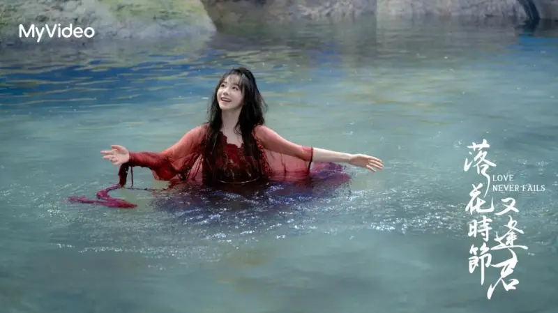 ▲《落花時節又逢君》胡意旋（如圖）接棒女主角，自然演技爆好評，劇中她主動獻吻劉學義，直球式戀愛嗑翻全網。（圖／台灣大哥大MyVideo提供）