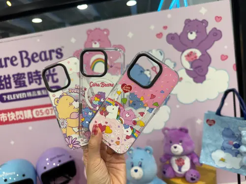 犀牛盾Clear透明手機殼。(圖/記者鍾怡婷攝) ▲犀牛盾Clear透明手機殼。(圖/記者鍾怡婷攝)