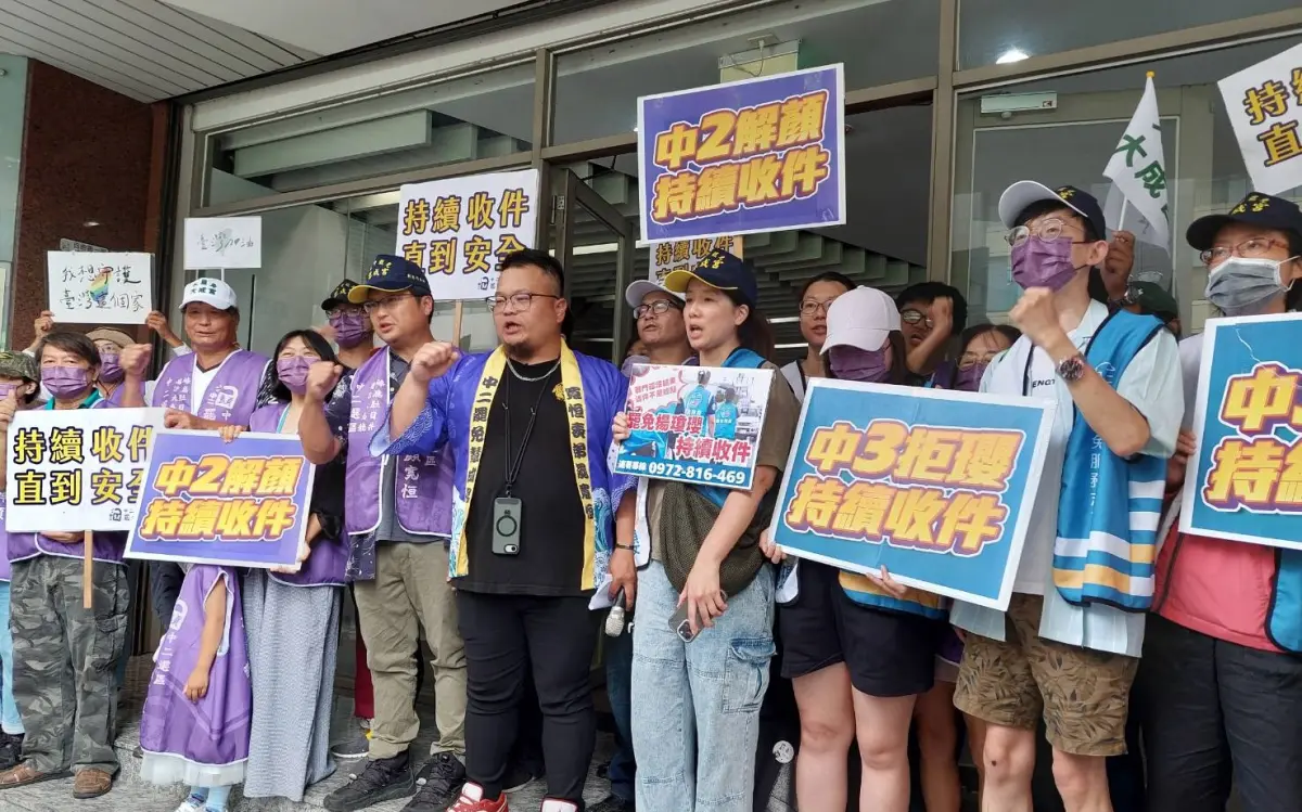 ▲二階連署罷團開始陸續送件，照週刊統計，已有十六位立委達標，本週將是送件高峰期，據傳最後可能會送出約三十個立委。（圖／記者顏幸如攝，2025.05.06）