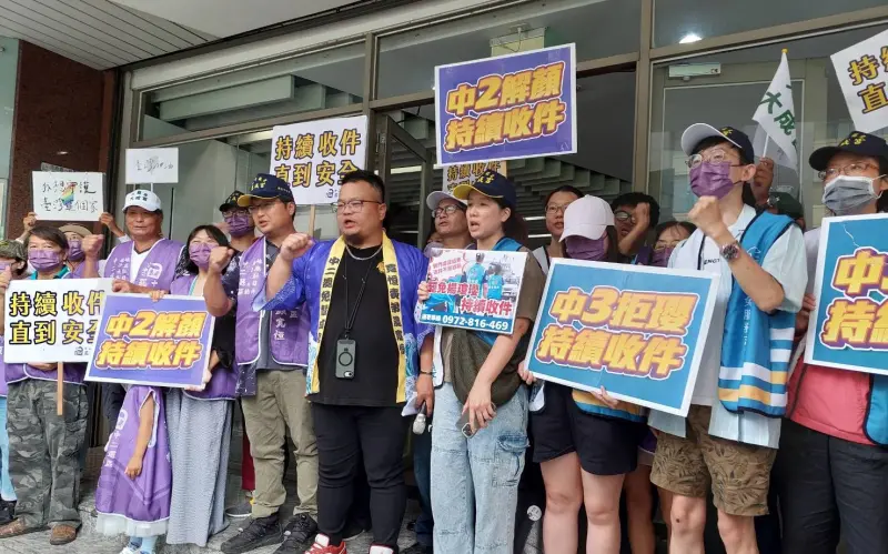 ▲二階連署罷團開始陸續送件，照週刊統計，已有十六位立委達標，本週將是送件高峰期，據傳最後可能會送出約三十個立委。（圖／記者顏幸如攝，2025.05.06）