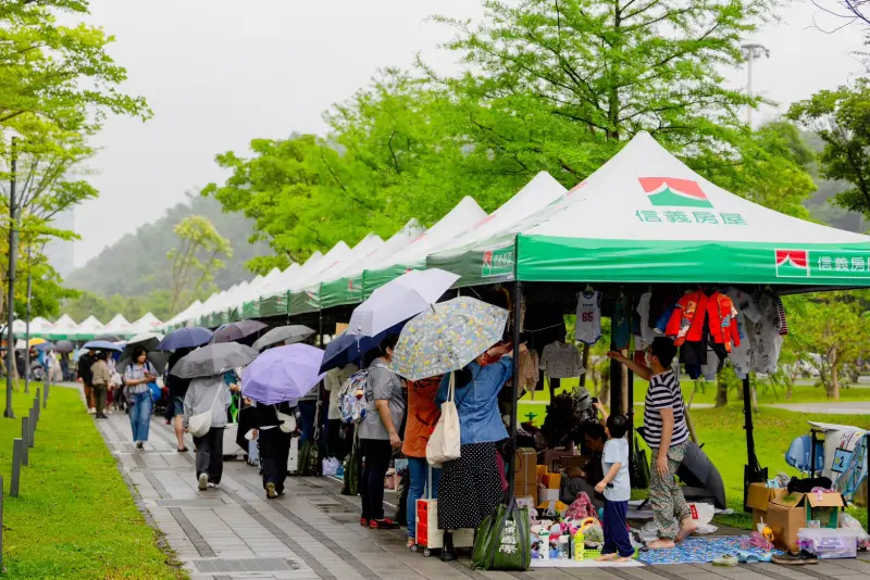 ▲信義房屋贊助2025臺北兒童月帳篷，鼓勵親子同樂。（圖／北市教育局提供）