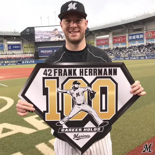 Frank Herrmann曾在效力羅德時期,完成日職生涯百次中繼成功。(圖/取自千葉羅德海洋官方IG) ▲Frank Herrmann曾在效力羅德時期,完成日職生涯百次中繼成功。(圖/取自千葉羅德海洋官方IG)
