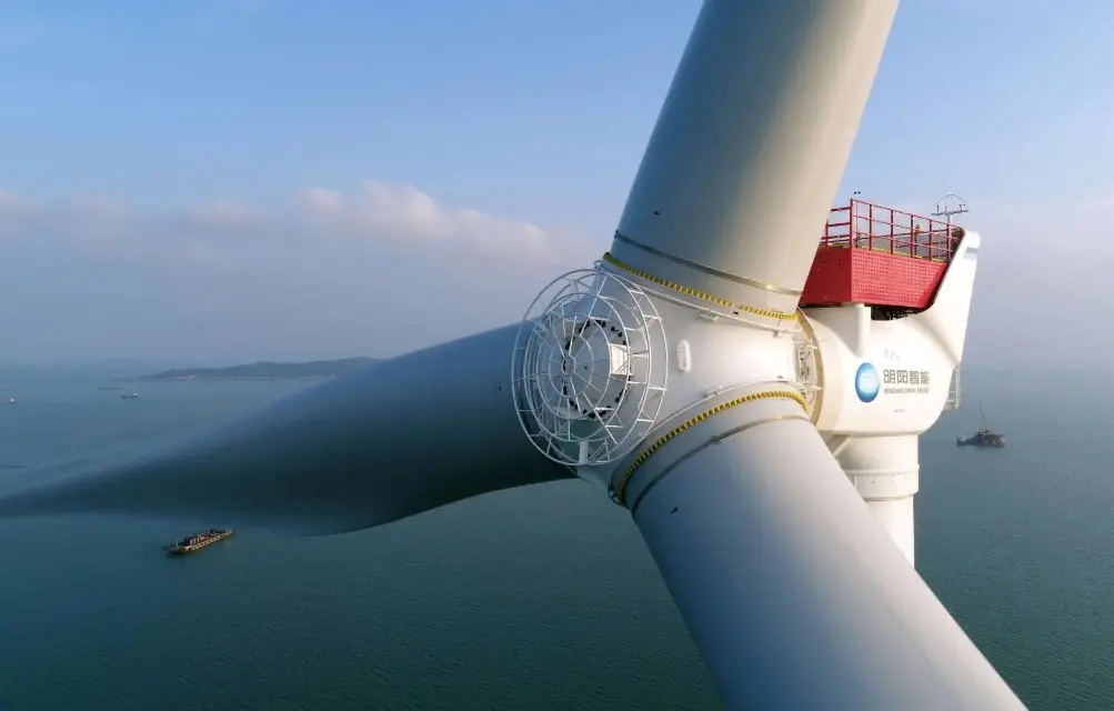 ▲負責為德國北海「沃特坎特」（Waterkant）離岸風電場計畫供應風電機的中國「明陽風電」，遭美媒揭露其下雇用數百名中國解放軍退役軍官。（圖／明陽智能官網）