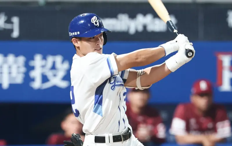 中職／李宗賢敲再見安爆哭！富邦悍將4：3台鋼　鋒總談換代打關鍵
