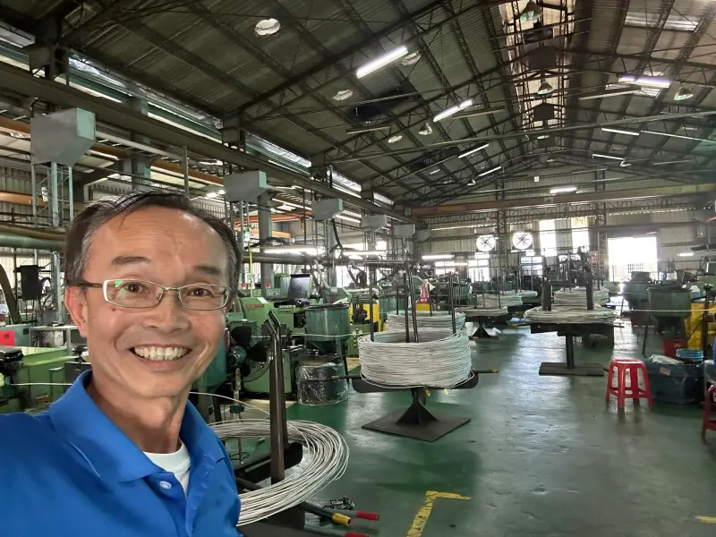 ▲陳永和批評執政團隊讓廠商大賠，但只能「逆來順受」。（圖／翻攝陳永和臉書）