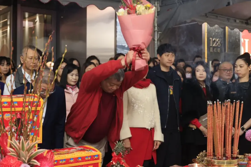 ▲祝藝年僅34歲，就擔任愛山林總經理、甲山林娛樂董事長。（圖／翻攝自甲山林集團臉書）