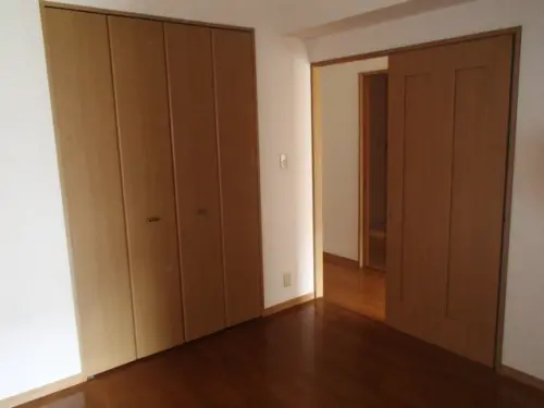 ▲房間,衣櫃,壁櫥,衣櫥(示意圖/翻攝自photoAC) ▲找到密室後,(示意圖/翻攝自photoAC)