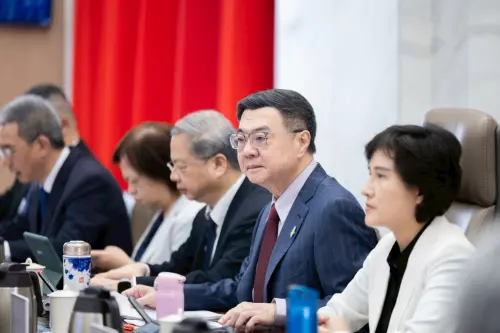 卓榮泰 ▲行政院會今通過衛生福利部擬具之「兒童托育服務法」草案,將函請立法院審議。(圖/行政院提供)