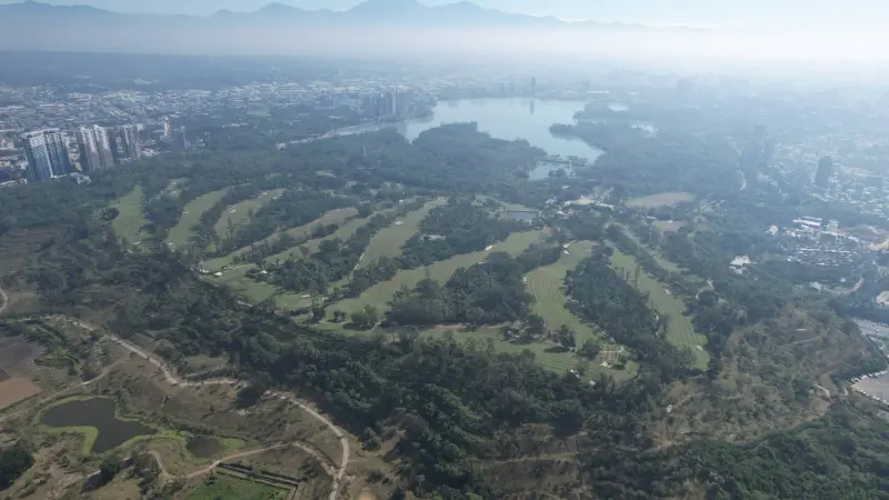 ▲高市府工務局今天嚴正譴責高爾夫自救會罔顧公安，意圖非法霸占市有土地，市府入場施工是在執行管理責任、捍衛市民公共安全。（圖／高市府提供）