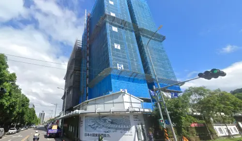 ▲「德友植仁」建商德菱發表聲明，回應瓦斯外洩一事。（圖／翻攝自Google Maps）