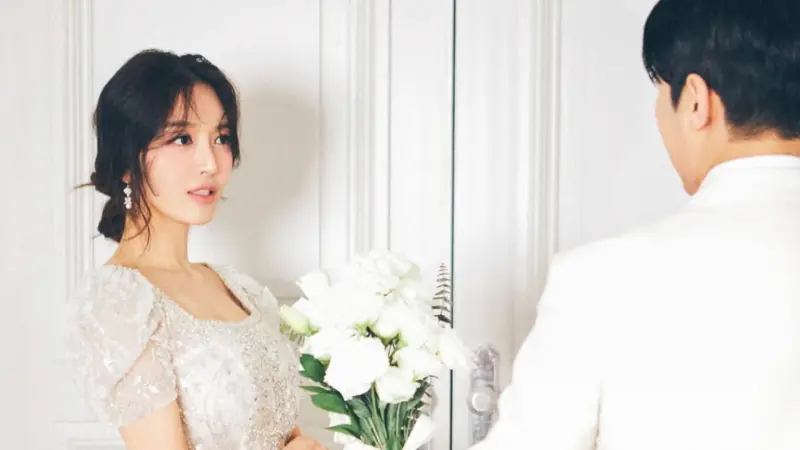 ▲韓國人氣女團AOA的澯美，今（8）日在個人IG宣布自己6月要結婚，並上傳了白紗照，表示自己碰到了「想要一起生活的人」。（圖／澯美IG）