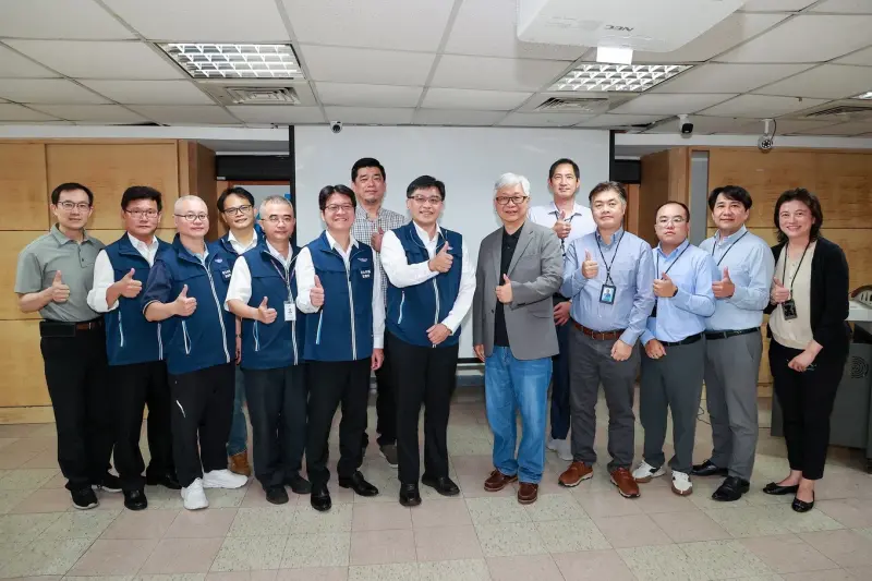 ▲台灣順豐連續5年與臺北市區監理所合辦業務交流講座，8日與臺北市區監理所攜手舉辦交通安全宣導活動。（圖╱台灣順豐提供）