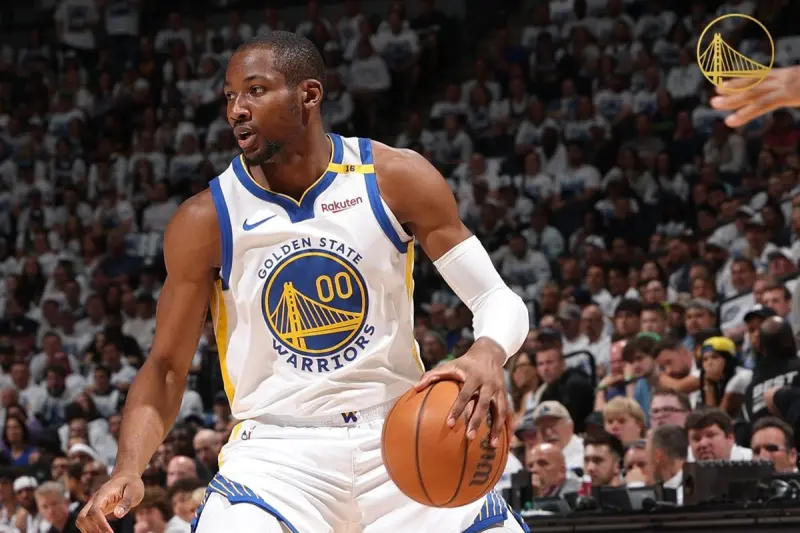 ▲總教練Steve Kerr近日公開談論Kuminga的優勢與問題所在，語氣坦率，幾乎等同於一次「攤牌式」的發言。他明白表示，Kuminga若想在勇士隊有長遠發展，就必須成為「勇士版的Shawn Marion」。（圖／美聯社／達志影像）