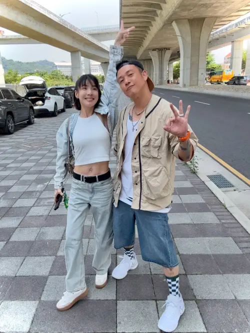 ▲徐小可今日錄影時談到前教會好友小甜甜時，坦言2人已經很久沒聯絡。（圖／白吉勝&徐小可 Love 白宮這一家 Pai’s Family 臉書）