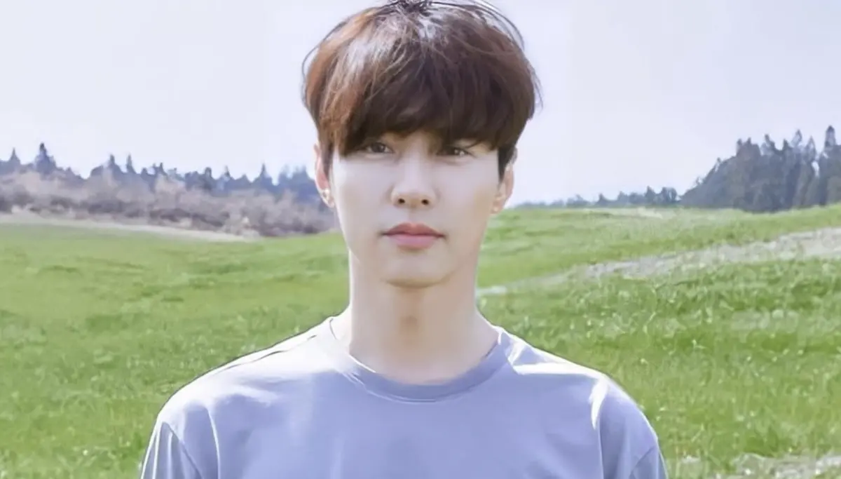 ▲韓國男星元斌（如圖）近期被捲入已故女星金賽綸和金秀賢的感情風波之中，被爆料者家屬指出曾暗中協助金賽綸對抗金秀賢，對此經紀公司否認此事，「並無其他關聯。」（圖／IG _won.bin_）