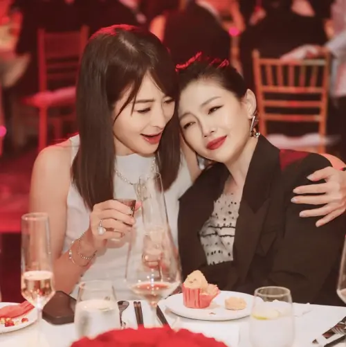 賈永婕、大S(圖/翻攝自賈永婕IG) ▲賈永婕、大S(圖/翻攝自賈永婕IG)