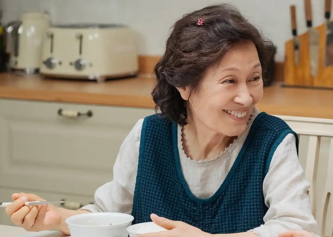 ▲《比天堂還美麗》女主角金惠子，是韓劇史上第一個被封為「國民媽媽」的超強實力派女演員。（圖／翻攝JTBC DRAMA）