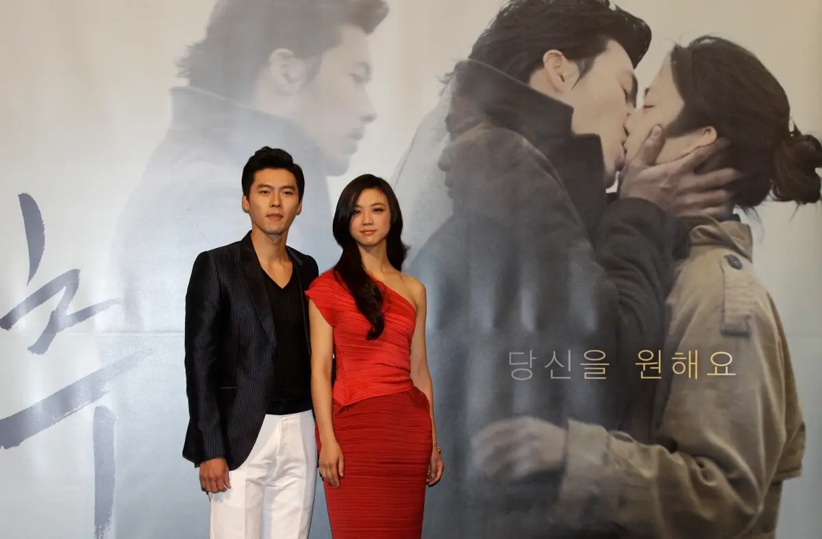 ▲玄彬（左）主演的電影《晚秋》，是牽起湯唯跟金泰勇緣分的關鍵。（圖／AP美聯社）