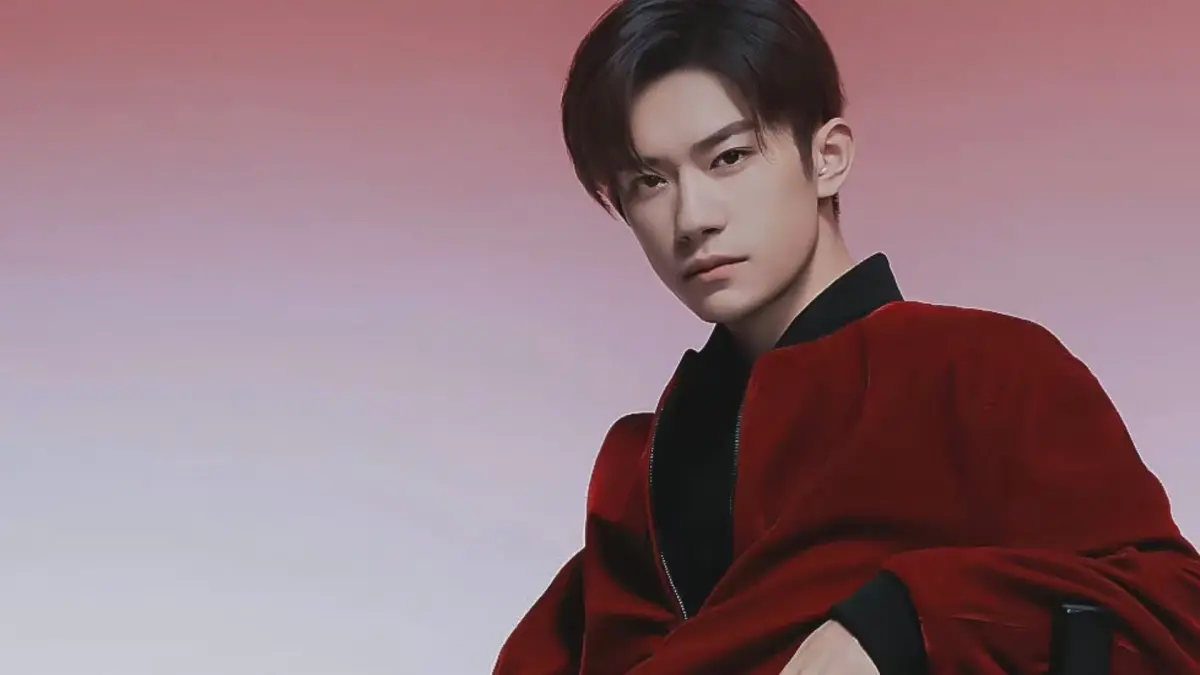 ▲中國男星易烊千璽（如圖）、舒淇主演的電影《狂野時代》入圍本屆坎城影展主競賽，不僅是本屆唯一入選的華語片，也讓易烊千璽刷新最年輕華語入圍男演員的紀錄。（圖／百度百科）