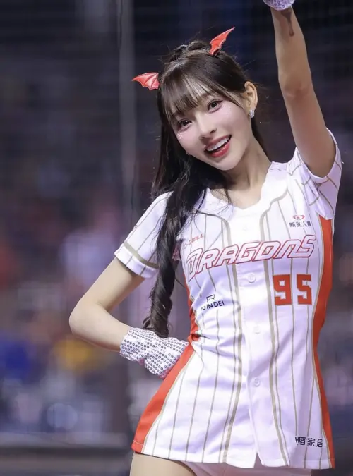 林襄因為太瘦讓粉絲很擔心她的身體狀況。(圖/林襄IG) ▲林襄因為太瘦讓粉絲很擔心她的身體狀況。(圖/林襄IG)