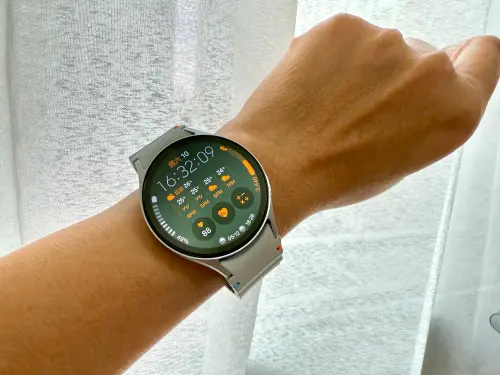 三星Galaxy Watch 7。(圖/記者周淑萍攝) ▲三星Galaxy Watch 7。(圖/記者周淑萍攝)