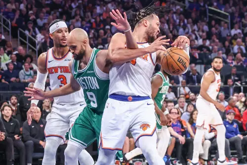 NBA／尼克輸到理智線斷裂！Jalen Brunson不滿判決　怒噴Horford
