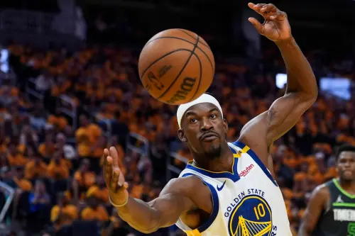 Jimmy Butler得到33分,Jonathan Kuminga也砍下了30分,兩人同場爆發,還是無法幫助勇士贏球。 ▲Jimmy Butler得到33分,Jonathan Kuminga也砍下了30分,兩人同場爆發,還是無法幫助勇士贏球。(圖/美聯社/達志影像)