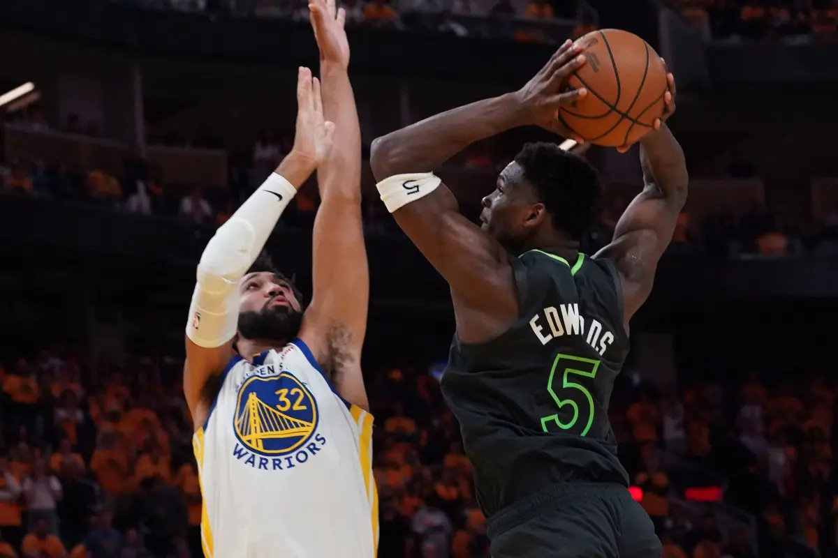 ▲勇士隊總教練Steve Kerr在G3敗給灰狼後表示，在Stephen Curry缺陣下，勇士隊想贏得系列賽的唯一希望是仰賴強悍的防守，因為他們無法在進攻方面與灰狼隊抗衡。（圖／路透／達志影像）