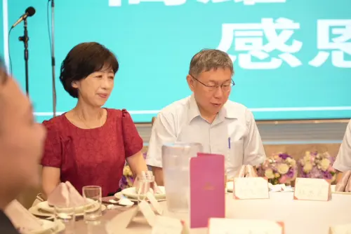 陳佩琪以1事比擬京華城　痛喊：看到柯黑「寶島頭貼」就心生畏懼
