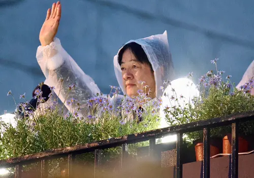 賴清德 ▲賴清德晚間出席「佛誕浴佛·孝親感恩祈福會」。(圖/記者朱永強攝,2025.05.11)