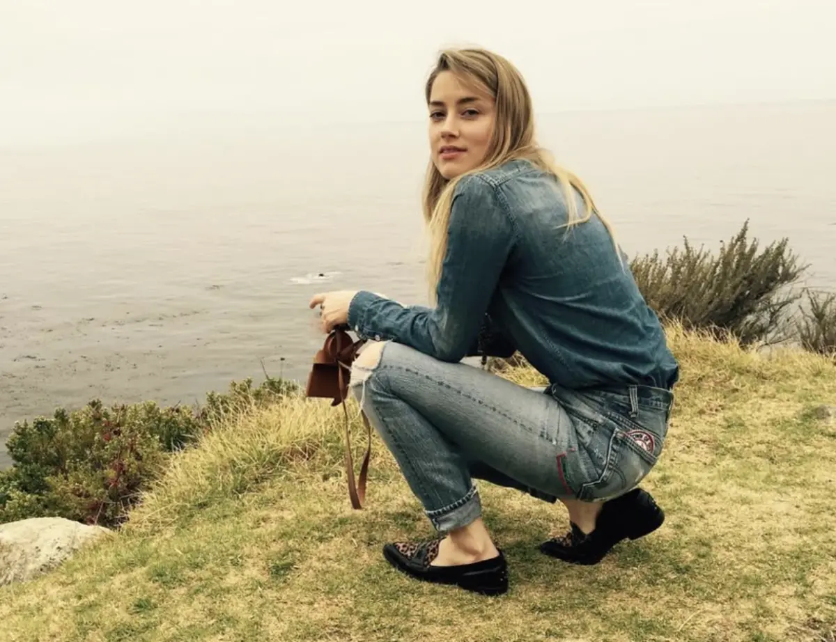 ▲安柏赫德在與前夫強尼戴普的法庭戰後，搬到西班牙生活，母親節時宣告又添了一對龍鳳胎寶寶，成為3個孩子的媽，雖然充滿喜悅，卻被懷疑是否找代理孕母而有觸犯西班牙法律之虞。（圖／摘自IG）