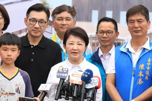 被追問是否選黨主席?盧秀燕未把話說死 神祕笑容透玄機 ▲政壇傳聞盧秀燕擬在罷免三階投票前,表態參選國民黨主席。(圖/台中市政府提供,2025.05.12)