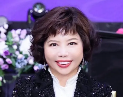 ▲禮客Outlet創辦人兼董事長翁素蕙。（圖／翻攝台大EMBA校友會網站）