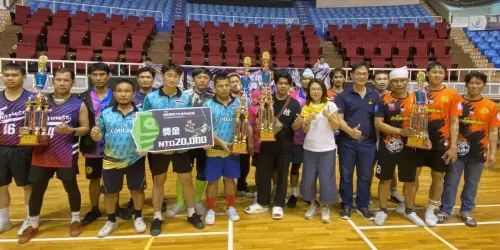 ▲高雄市政府勞工局舉辦泰國體育文化嘉年華活動，藤球比賽由PraKorYai鯰魚隊獲得冠軍及2萬元獎金。(圖／高雄市政府勞工局提供)