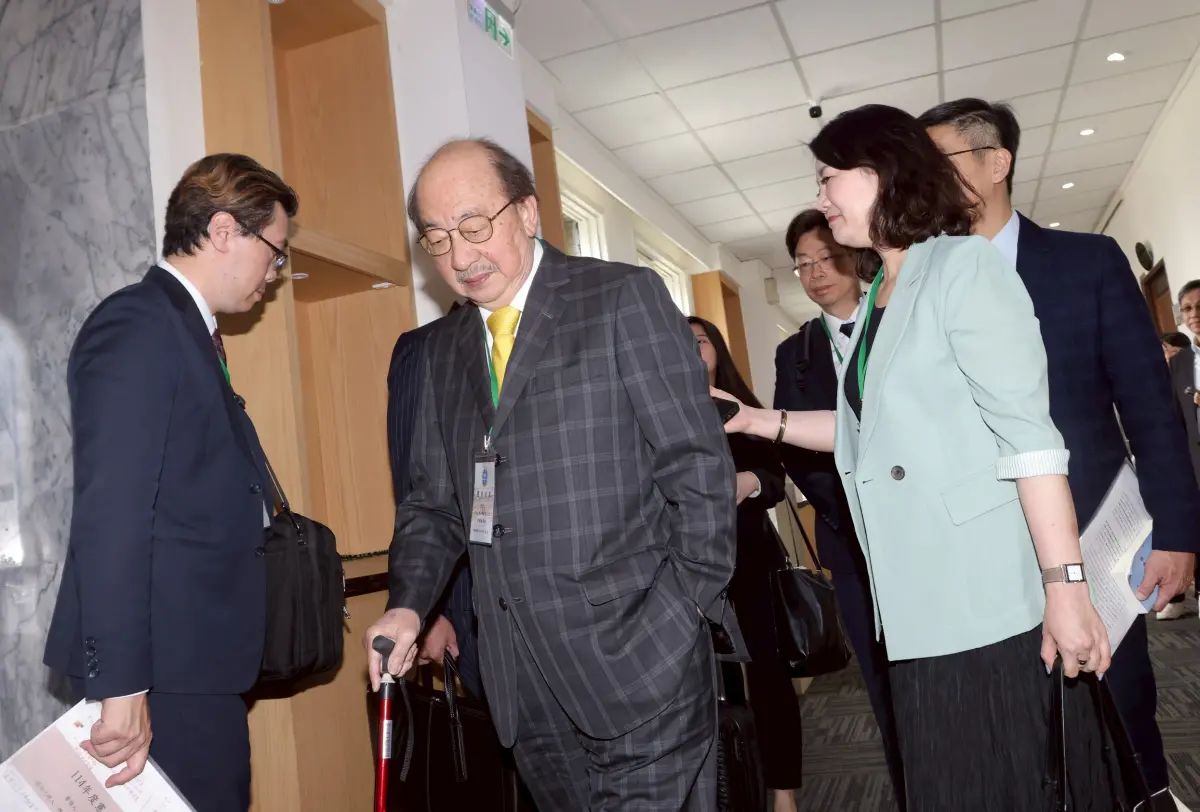 柯建銘「無聲勝有聲」！鍾沛君曝有這「護身符」：恐讓賴清德崩潰