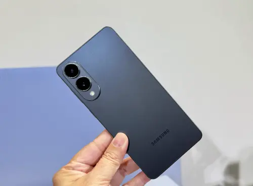 ▲三星Galaxy S25 Edge。（圖／記者周淑萍攝）