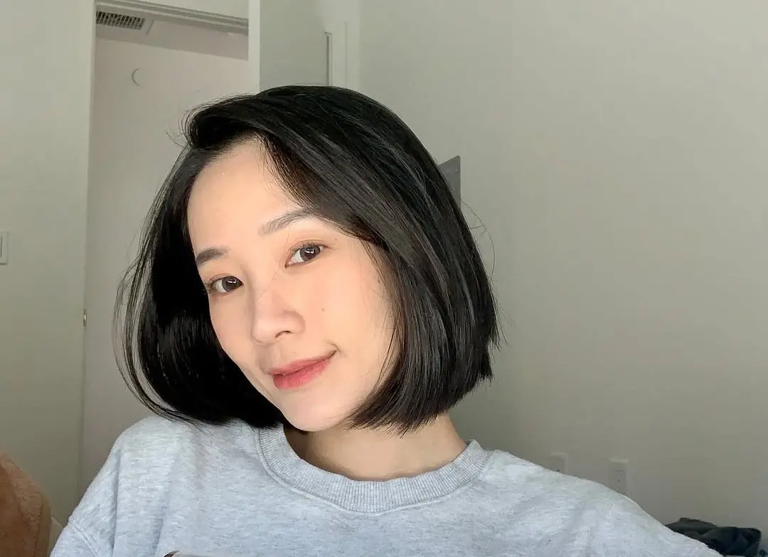 ▲台灣零負評女神級別YouTuber突然消失，在社群上引起廣大粉絲討論，甚至有許多人回到她的舊片留言，希望能看到這名女神再次回歸。（圖／KellyYang IG）