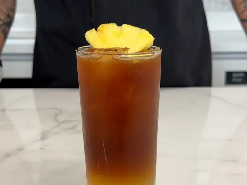 高溫飆37度沒胃口！「鳳梨氣泡咖啡」簡單食譜做法：消暑又提神