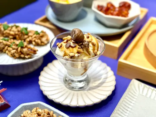 爭鮮聯名百萬YTR韓勾ㄟ金針菇!韓食新菜、微笑檸檬周邊商品一覽 ▲甜點控「黑糖米栗冰淇淋」80元。(圖/記者蕭涵云攝)