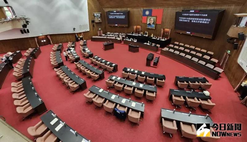 ▲就立法院各黨立委滿意度上，國民黨滿意度27.4%最低，在不滿意度上更是59.8%超越民眾黨。（圖／記者吳翊緁攝，2025.05.13）